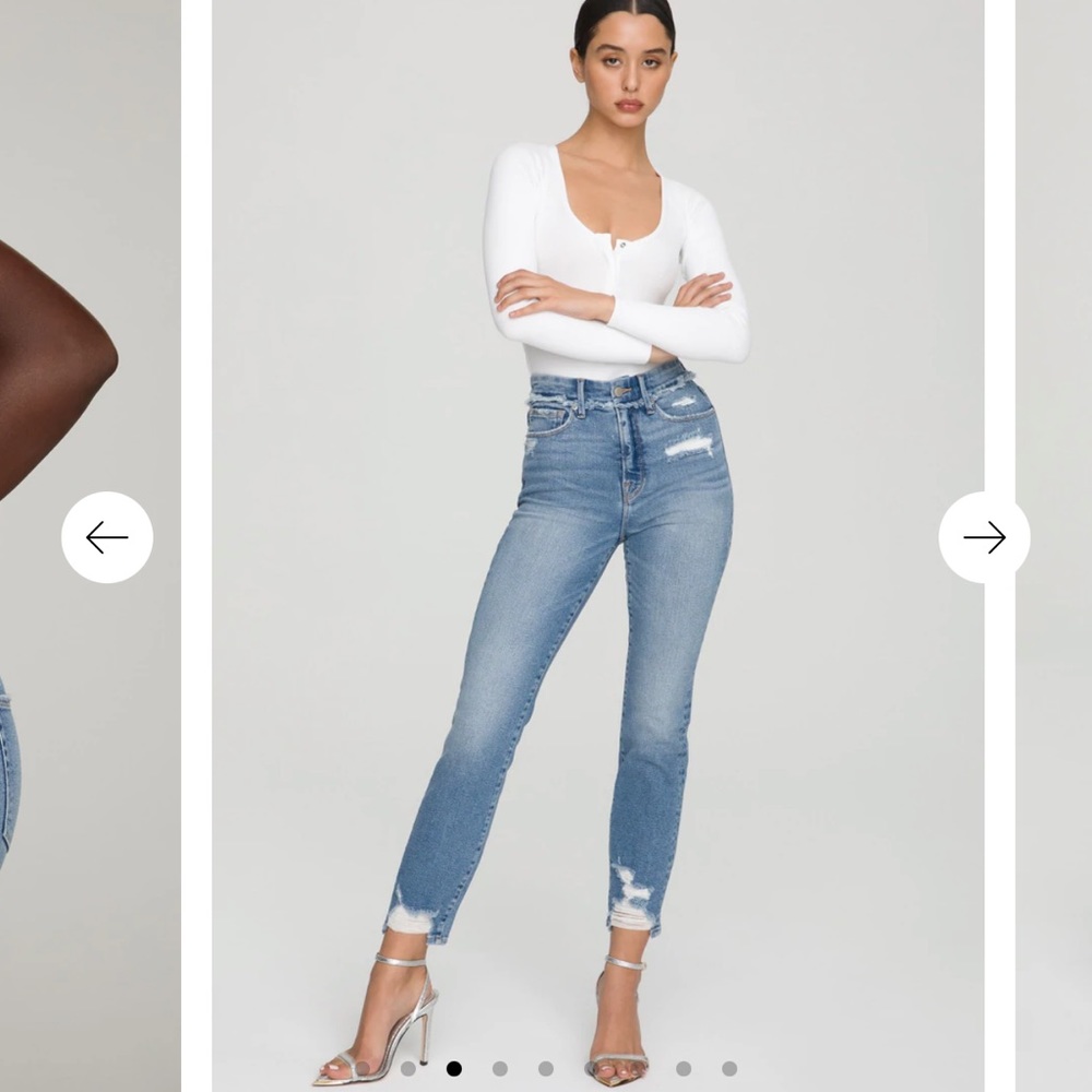 GOOD AMERICAN Jeans Good Straight Under Waist Fray